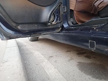 e500 124: Mercedes-Benz C-Class: 1998 г., 2.4 л, Ручные, Бензин, Седан — 9