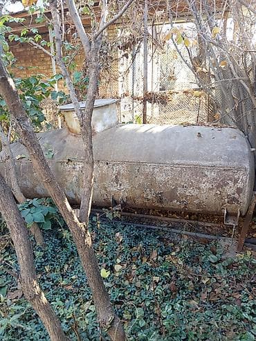 Сушилки: Продается бочка,объем незнаю точную,хранилась вода,появилась капельная — 1