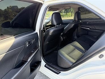 Toyota Camry: 2015 г., 3.5 л, Автомат, Бензин, Седан — 10