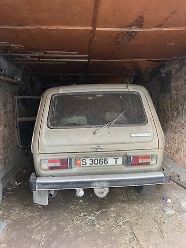 ВАЗ (ЛАДА) 2121 (4x4): 1995 г., Механика, Внедорожник at lalafo.kg ВАЗ (ЛАДА) 2121 (4x4): 1995 г., Механика, Внедорожник