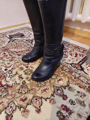 фирменный сапоги: Сапоги, 35, Classica, Б/у, цвет - Черный, Бесплатная доставка, Платная доставка, Самовывоз — 2