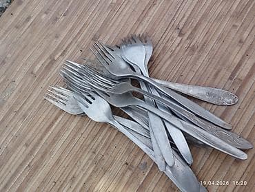 кружки набор: Продам столовые приборы СССР Большой набор: — ложки большие ~52 шт — — 3