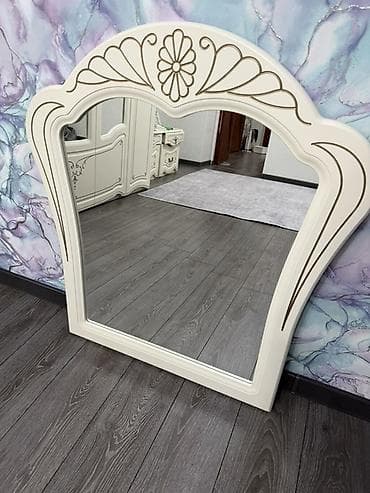 зеркало беловодское: Настенное зеркало с декоративной рамой - Классическая рама из — 1