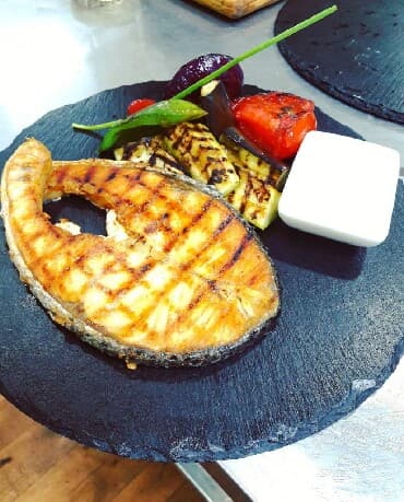 охранник жумуш: Выездные банкеты | Официанты | Фуршетный стол — 10