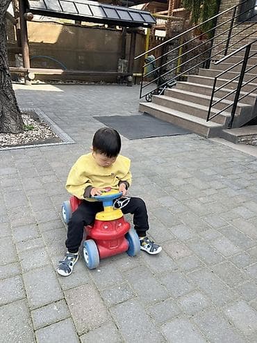 Требуется Няня Неполный рабочий день