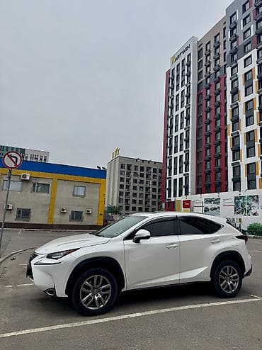маш: Lexus NX: 2015 г., 2 л, Типтроник, Бензин, Кроссовер — 3