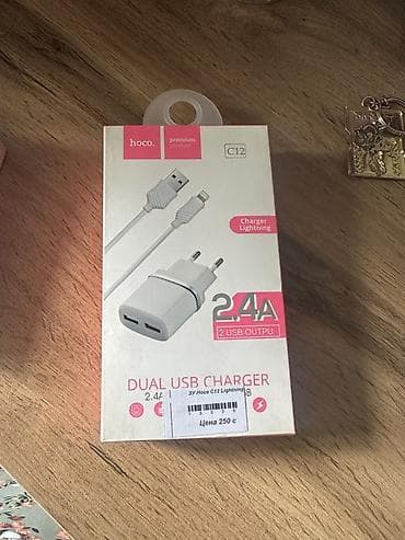 Сетевое зарядное устройство Hoco C12 Dual USB + кабель Lightning — 1