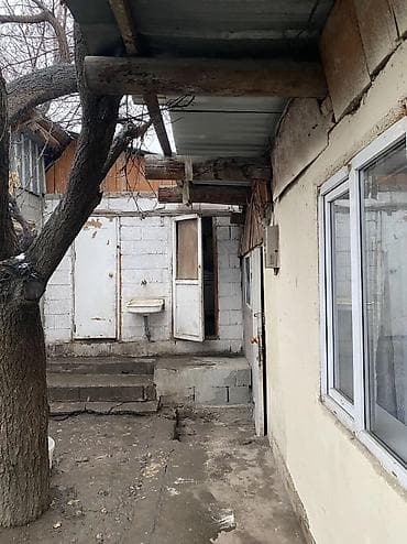 продаю дом ак суу: 90 м², 4 комнаты, Утепленный, Забор, огорожен — 3