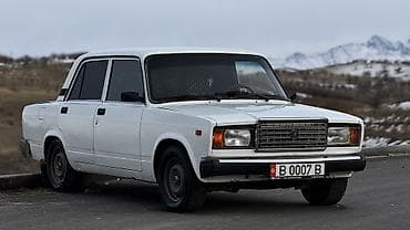 ВАЗ (ЛАДА) 2107: 2010 г., 1.6 л, Механика, Бензин, Седан