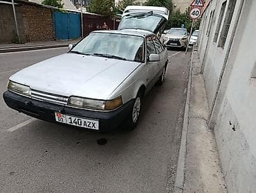 mazda 2: Mazda 626: 1991 г., 2 л, Механика, Бензин, Лифтбек — 4
