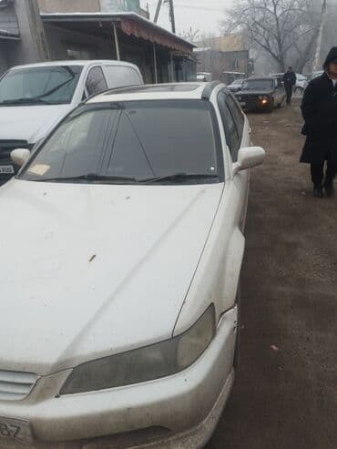 Honda Accord: 1999 г.