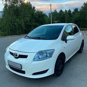 Унаа: Toyota Auris: 2008 г., 1.4 л, Кол менен иштөөчү, Бензин, Хетчбек — 2