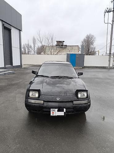 mersedes e211: Mazda 323: 1991 г., 1.8 л, Механика, Бензин, Хэтчбэк — 2