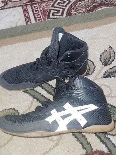 Мужские кроссовки, 39.5, Asics, Новый, цвет - Черный, Самовывоз