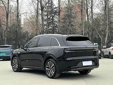 xpeng p7: Lixiang L6: 2024 г., 1.5 л, Автомат, Электромобиль, Кроссовер — 4