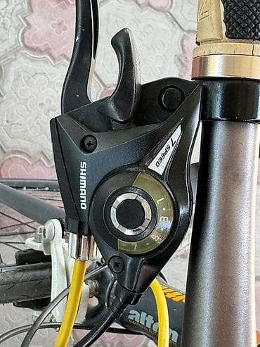 mersedes e212: Городской велосипед, Alton, Рама L (172 - 185 см), Б/у — 3