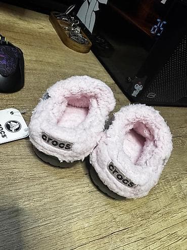 Детский мир: 🔥 Оригинальные редкие Crocs (лимитированные модели с мехом) 🔥 Новые, с — 6