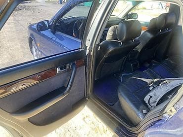 crown 200: Audi A6: 1996 г., Седан — 5