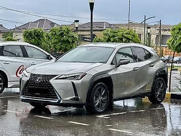 Продажа авто: Lexus UX: 2019 г., 2 л, Вариатор, Гибрид, Внедорожник — 3