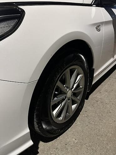 Продажа авто: Hyundai Sonata: 2018 г., 2 л, Автомат, Газ, Седан — 5