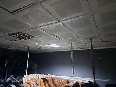 контейнер мини: Продаётся контейнер переделан на магазин. 2 контейнера 40 Тонн — 2