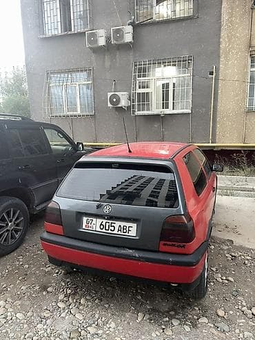 colf 2: Volkswagen Golf: 1993 г., 1.6 л, Механика, Бензин, Хэтчбэк — 3