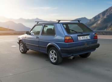 Volkswagen Golf: 1988 г., 1.8 л, Механика, Хэтчбэк