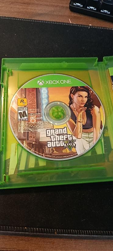 xbox one scorpio: Grand Theft Auto V (GTA V) для Xbox One — дисковое издание — 3