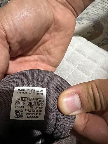 reebok красовки: Кроссовки Reebok, 39 размер, очень удобные. Цена 500 сом — 4