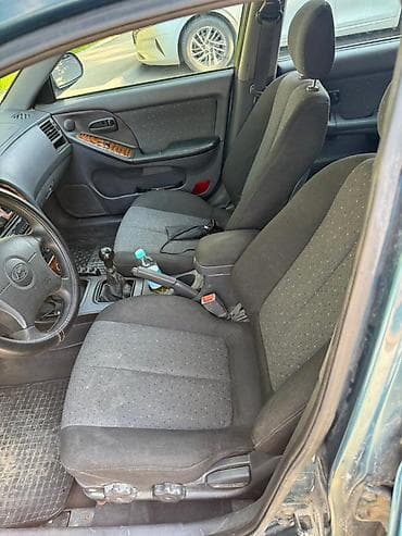 Hyundai Elantra: 2000 г., 1.6 л, Кол менен иштөөчү, Бензин, Хетчбек — 6