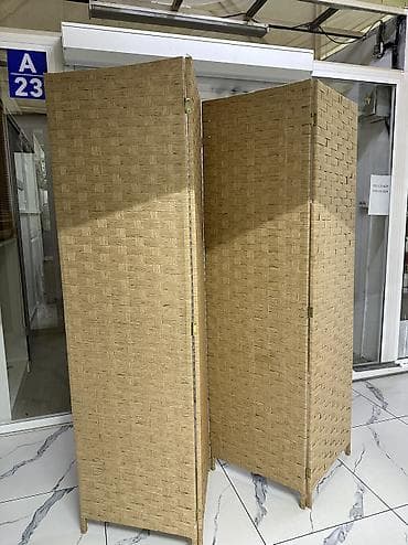 Комоддор: Ширма, бөлгүч Секция саны: 4, Токулган буюм, Салон үчүн — 2