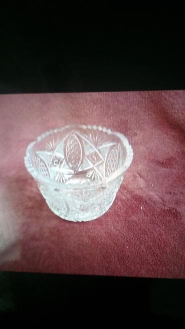 Хрустальная розетка/пирожковая мисочка, резное стекло - Материал