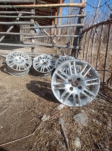 титановые диски 14 б у: Диски R 14 Пара, отверстий - 5, Б/у — 2