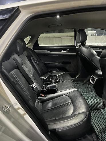 Продажа авто: Kia K5: 2020 г., 2 л, Автомат, Газ, Седан — 10