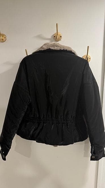 Короткая женская куртка с натуральный норкой,меховым воротником., -