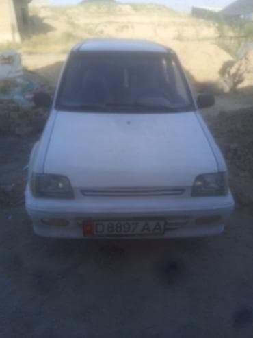 Унаа: Daewoo Tico: 1998 г., Кол менен иштөөчү, Бензин, Хетчбек — 1