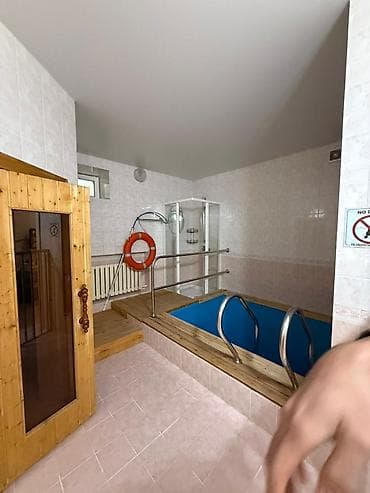 домик с бассейном бишкек: Дом, 700 м², 3 комнаты, Агентство недвижимости, Евроремонт — 10