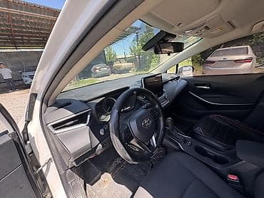 toyota 86: Toyota Corolla: 2021 г., 1.8 л, Гибрид, Седан — 10