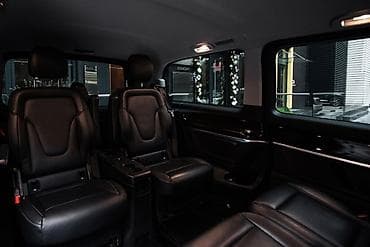 mercedes benz c class: Аренда Mercedes-Benz V-Class — комфортный премиум‑минивэн для — 8