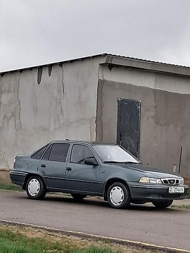 kia stringer: Daewoo Nexia: 2004 г., 1.5 л, Ручные, Бензин, Седан — 4