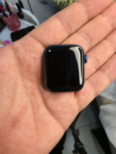 redmi note 10c: Продаю apple watch 6 series. 40mm. состояние отличное. полный — 5