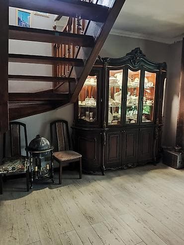 хата с бассейн: 4 комнаты, 1000 м² — 10