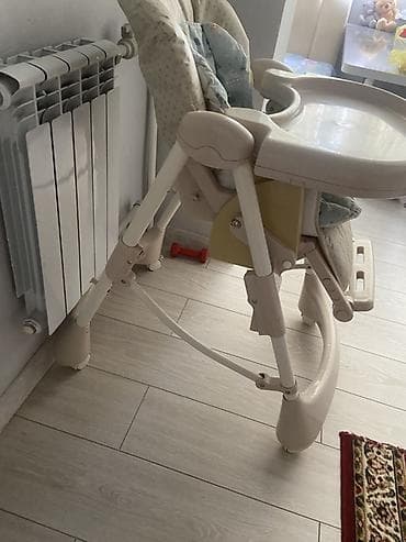 Детский стульчик для кормления happy baby с большим съёмным столиком — 2
