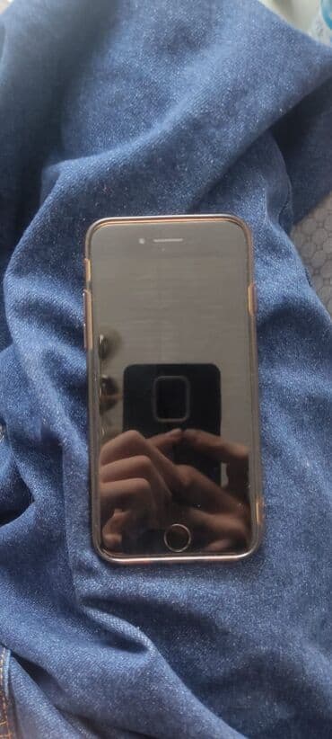 купить айфон 5 se бу: IPhone SE 2020, Б/у, 64 ГБ, Черный, Чехол, 92 % — 2