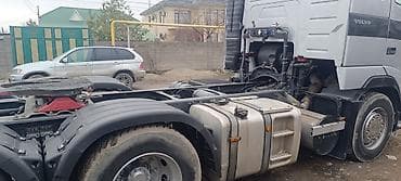 седалный тягач волва: Тягач, Volvo, 2005 г., Тентованный — 7