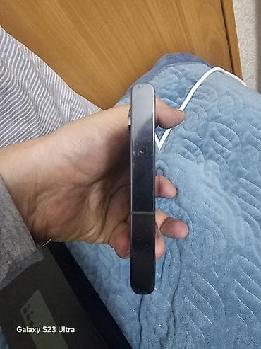 surface 7 pro: Samsung Galaxy S23 Ultra, Б/у, 256 ГБ, цвет - Зеленый, 2 SIM — 2