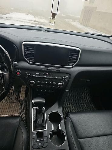 тд 04: VIN-пластина автомобиля Kia спортэж Описание: - Оригинальная заводская — 6