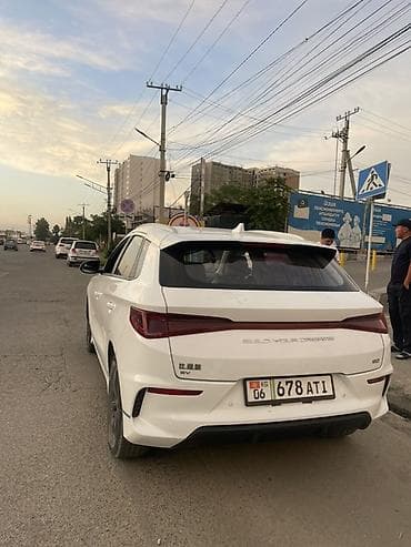 carplay box: BYD E2: 2021 г., Автомат, Электромобиль, Хэтчбэк — 3
