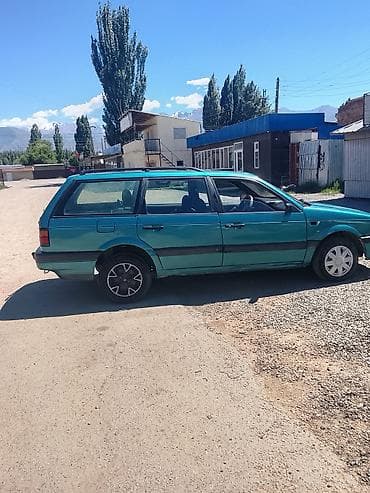Унаа: Volkswagen Passat Variant: 1990 г., 1.8 л, Кол менен иштөөчү, Бензин, Универсал — 10
