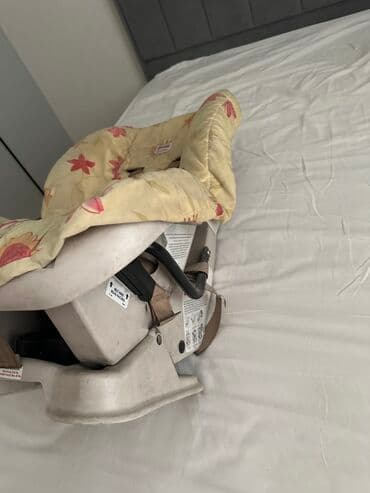 кресло детское автомобильное бу: Автокресло, цвет - Желтый, Б/у — 3